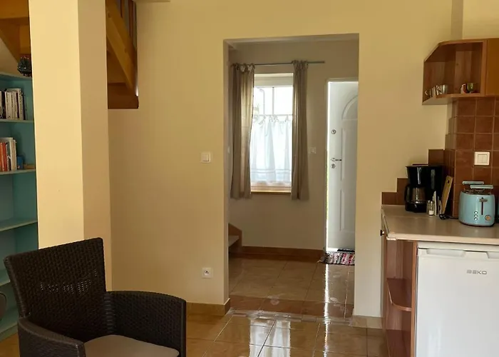 Swierkowa Debina (Ustka)