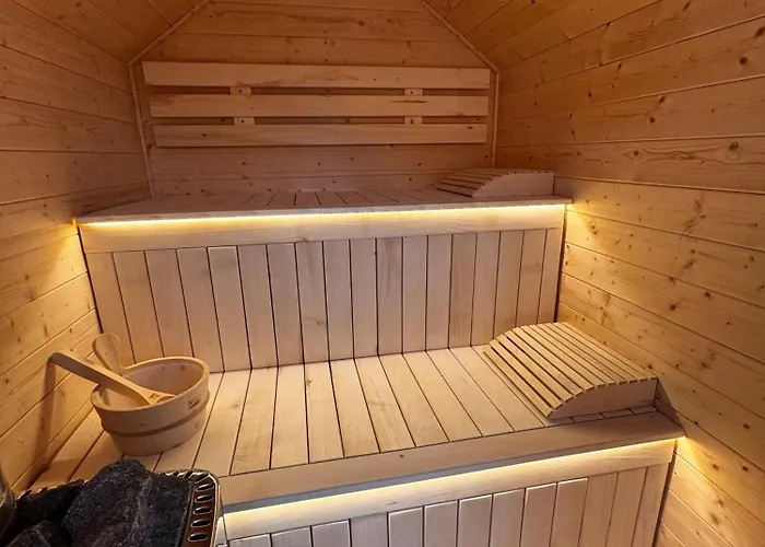 Swierkowa * Debina (Ustka)